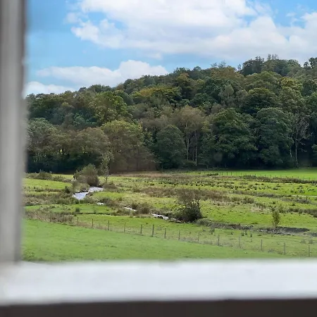 Little Parrock, Nestled At The Foot Of Helm Crag With Walks From The Door Grasmere
