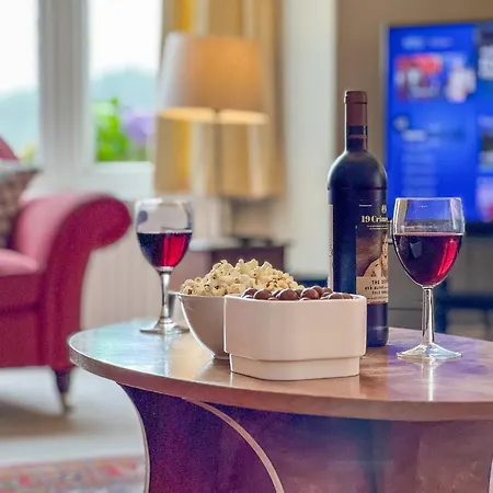 Little Parrock, Nestled At The Foot Of Helm Crag With Walks From The Door Casa de Férias Grasmere