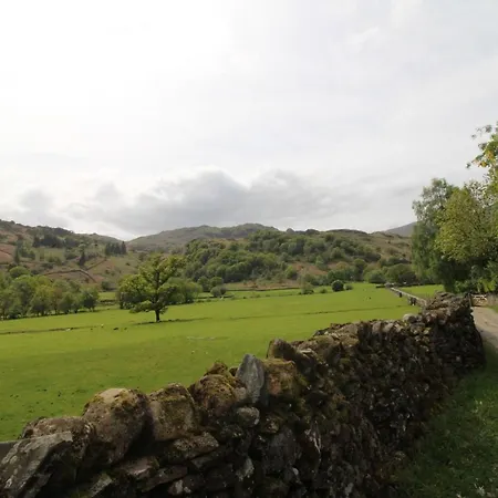 Casa de Férias Little Parrock, Nestled At The Foot Of Helm Crag With Walks From The Door Grasmere